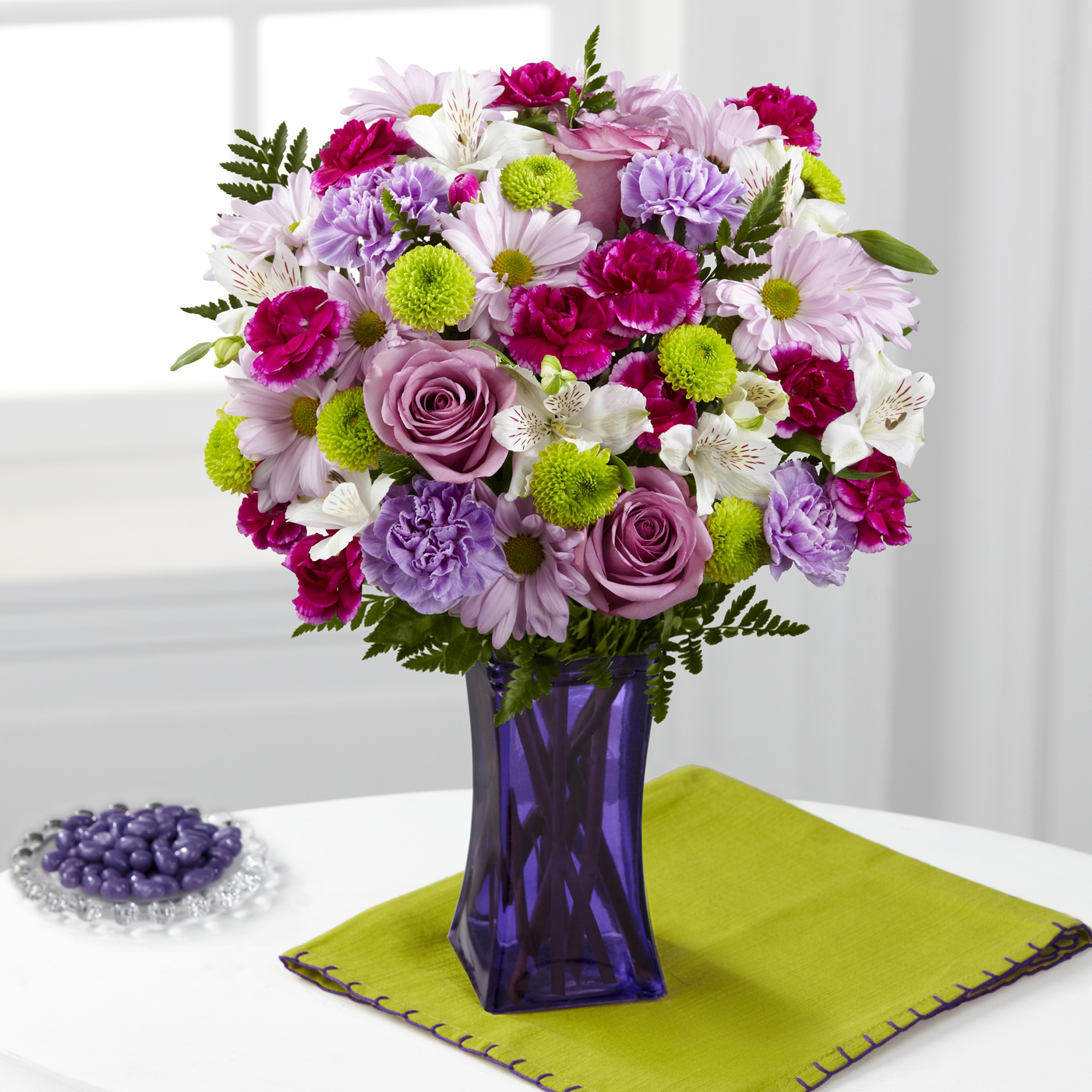 The FTD (R) Purple Pop (TM) Bouquet (CDL)