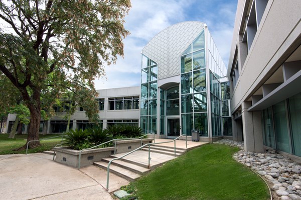 2900 N Madera Rd (2)