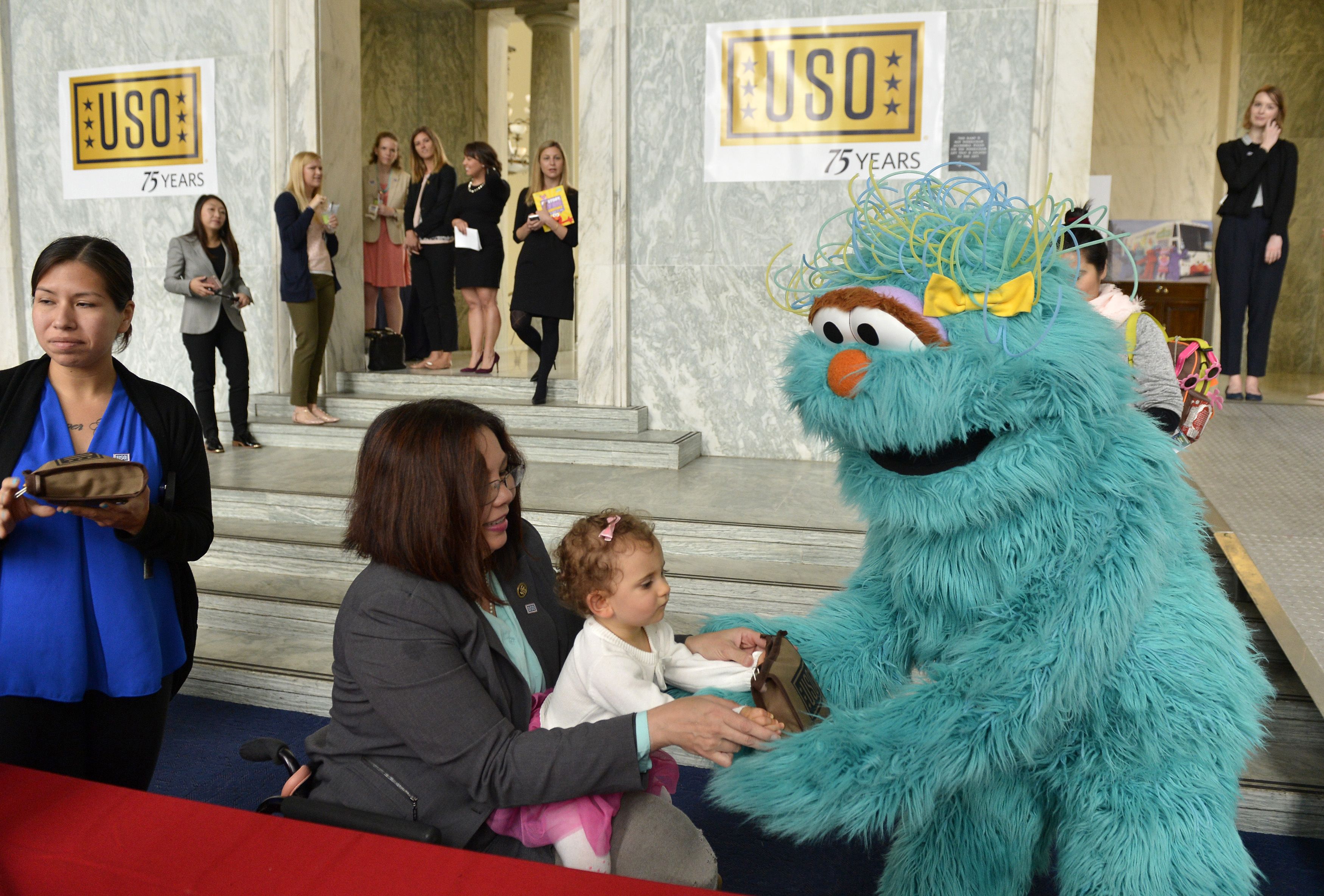 USO SERV PROJ CAPHILL 03 (1)